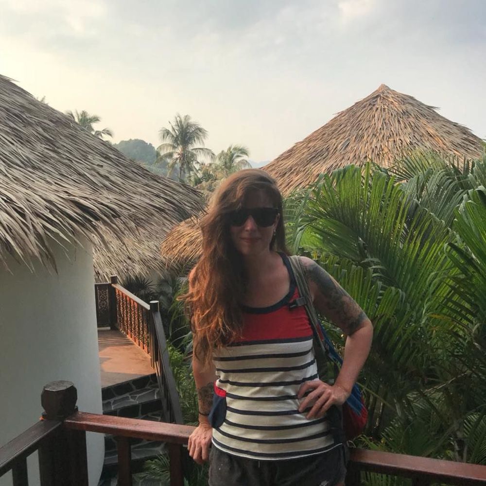 Meet your Posher, Elena